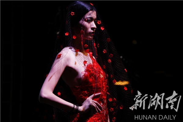 1526959743869019546.jpg 1.jpg