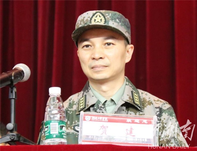 1555898175129040184.jpg 2.jpg