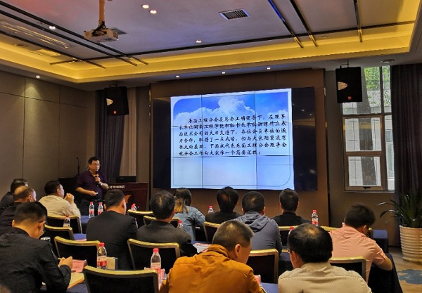 1555982094421085972.jpg 化1.jpg