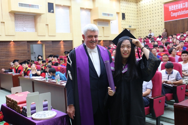 1498012817865022141.jpg 6.jpg