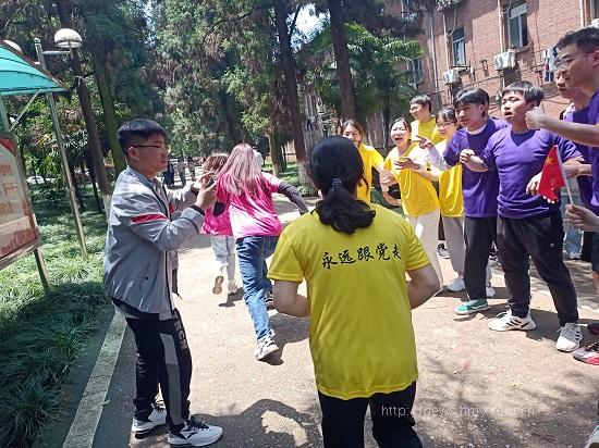 87978797威尼斯：心向党 奋力跑2.jpg