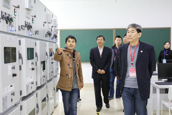 1542886514382025158.jpg 4.jpg