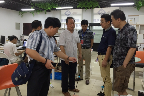 1504581019626061840.jpg 图5.湖南赛区组委会亲临我校巡视1_副本.jpg