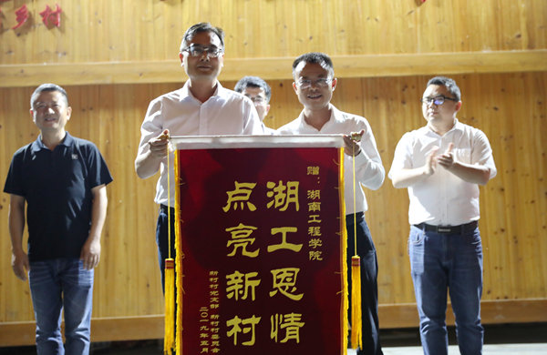 1559550569921049851.png OIL``YP`S9GYNMYVK%1)E$8_副本_副本.png